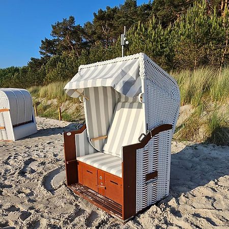Ankerplatz Am Suedstrand, Fewo Mit 2 Schlafzimmer Und Eigenen Strandkorb Binz Eksteriør billede