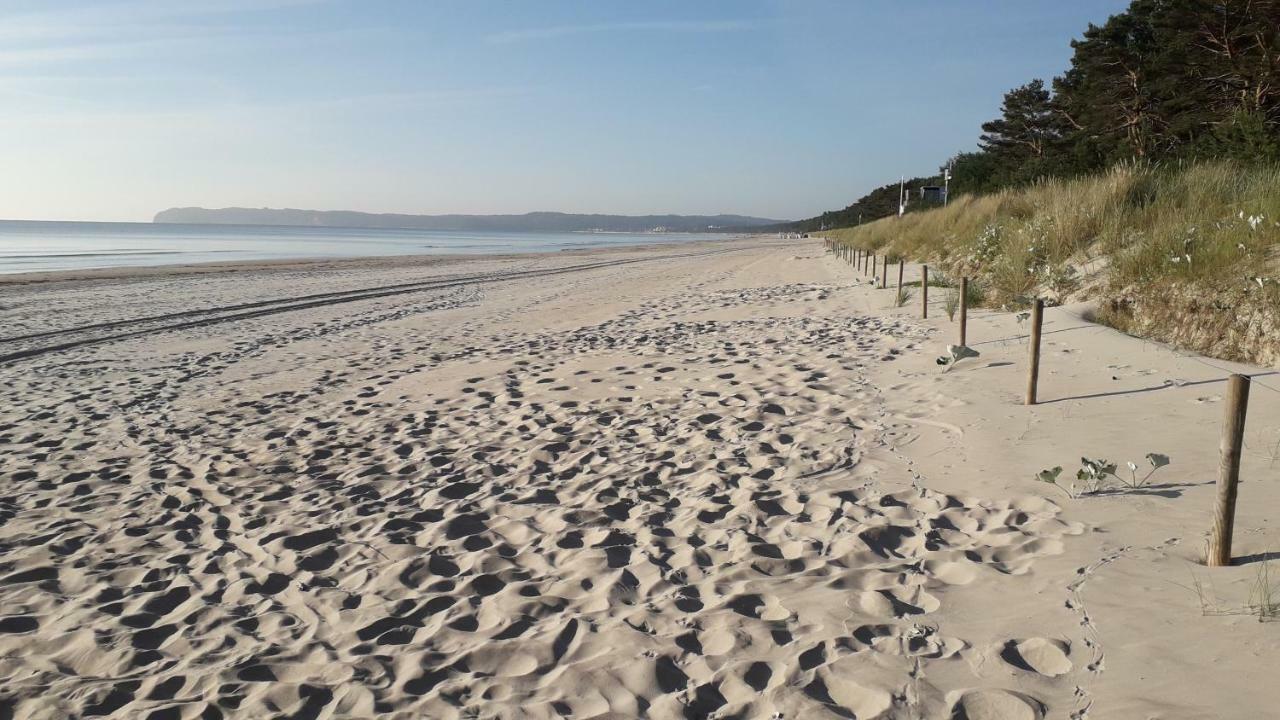 Ankerplatz Am Suedstrand, Fewo Mit 2 Schlafzimmer Und Eigenen Strandkorb Binz Eksteriør billede